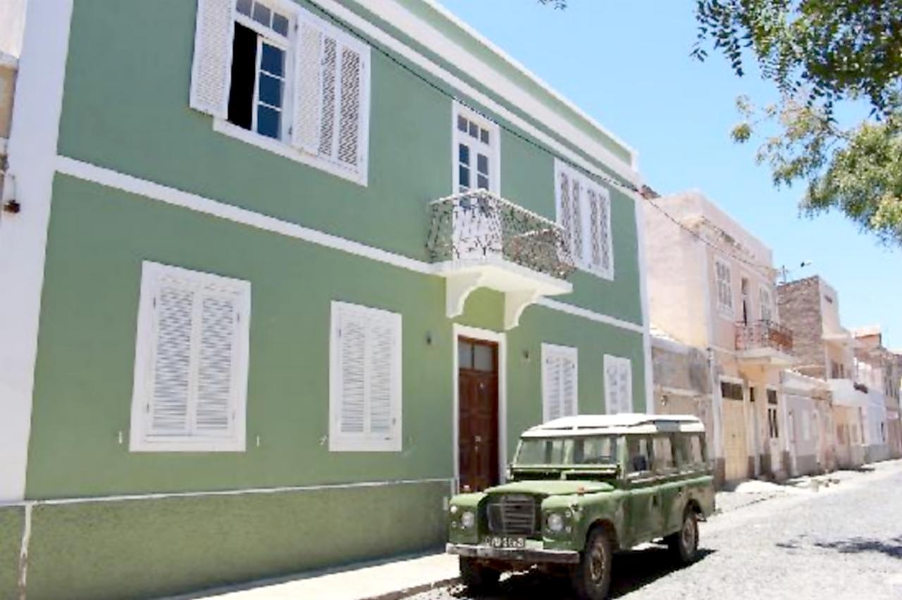 Casa Colonial Hotel Mindelo Exterior photo